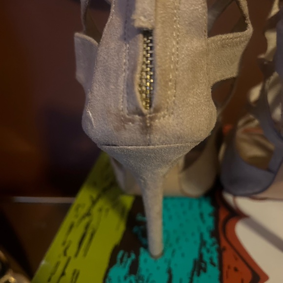 Zigi Soho Nude Heels - Picture 2 of 5